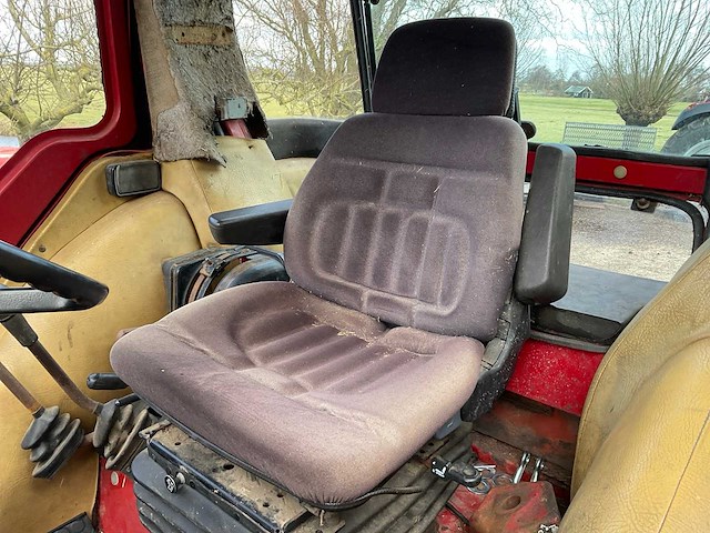 1982 international 845xl tweewielaangedreven landbouwtractor - afbeelding 6 van  17