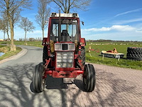 1982 international 845xl tweewielaangedreven landbouwtractor - afbeelding 17 van  28