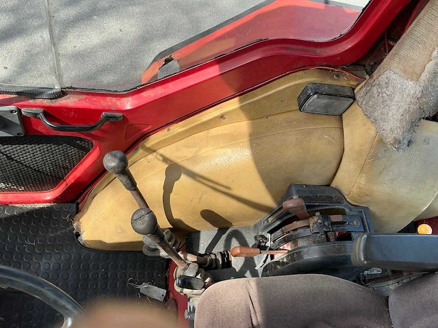 1982 international 845xl tweewielaangedreven landbouwtractor - afbeelding 14 van  28