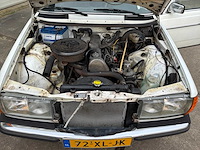 1982 mercedes-benz 200d (w123) oldtimer - afbeelding 6 van  28