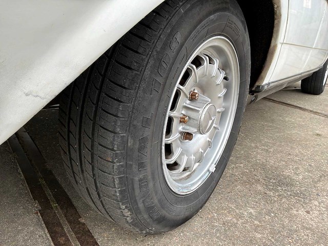 1982 mercedes-benz 200d (w123) oldtimer - afbeelding 11 van  28