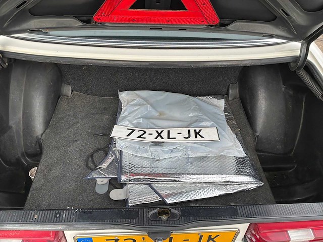 1982 mercedes-benz 200d (w123) oldtimer - afbeelding 17 van  28