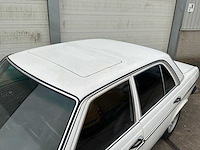 1982 mercedes-benz 200d (w123) oldtimer - afbeelding 24 van  28