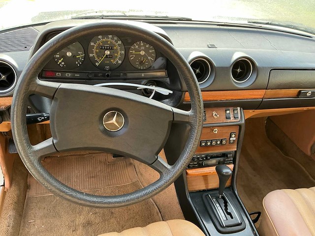 1982 mercedes-benz 300d turbo diesel personenauto - afbeelding 2 van  28