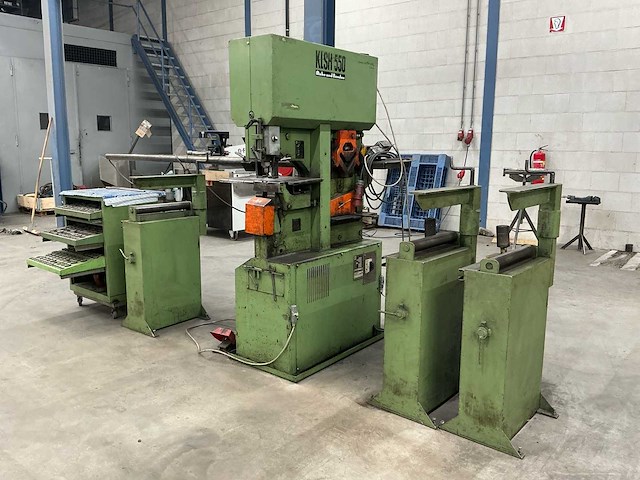 1982 mubea klsh 550 pons- en knipmachine - afbeelding 1 van  14