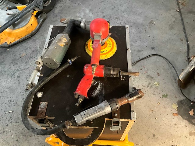 1982 schneider compact 350 luchtcompressor - afbeelding 11 van  11