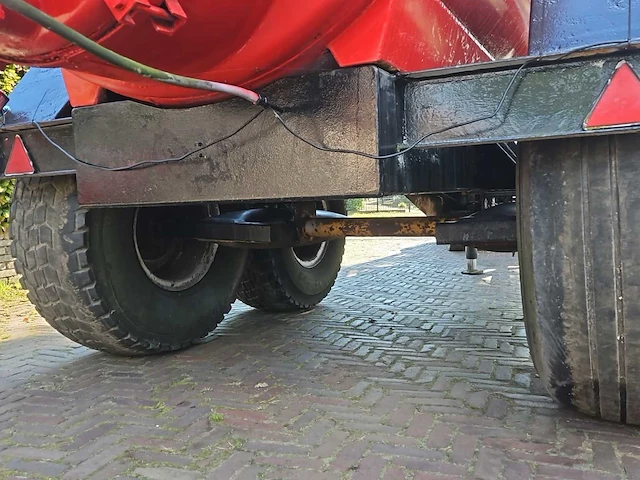 1982 schuitemaker mesttank - afbeelding 7 van  19