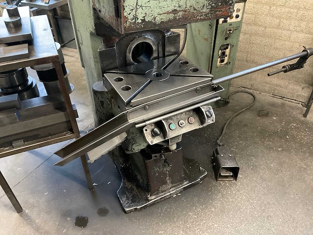 1982 stankoimport kd1424a excenterpers - afbeelding 4 van  18