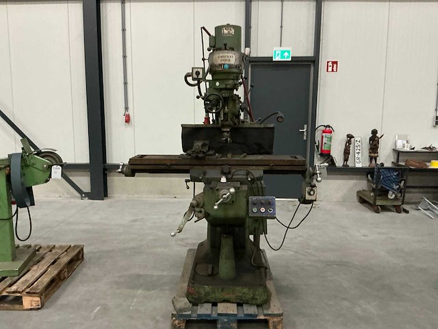 1982 universele freesmachine - afbeelding 5 van  12