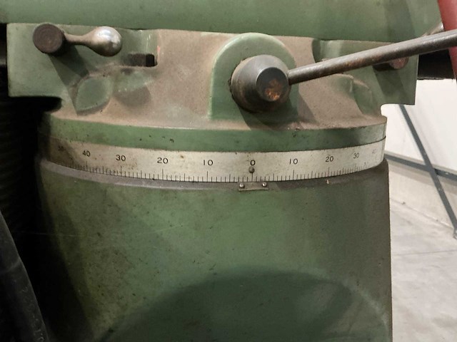 1982 universele freesmachine - afbeelding 12 van  12