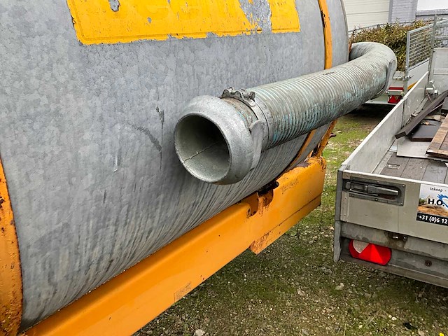 1982 veenhuis 5800 mesttank - afbeelding 21 van  24