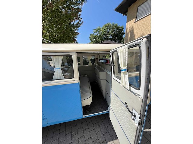 1982 volkswagen t2 bus | classic vw transporter - afbeelding 16 van  23