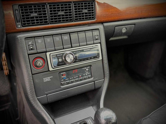 1983 audi 200 2.2 turbo 1983 97-tjx-7 - afbeelding 31 van  31