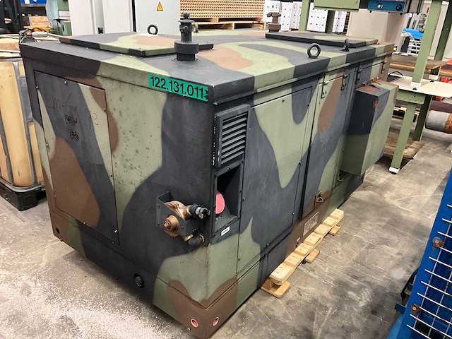 1983 dynaf 88005d noodstroomaggregaat - afbeelding 1 van  7