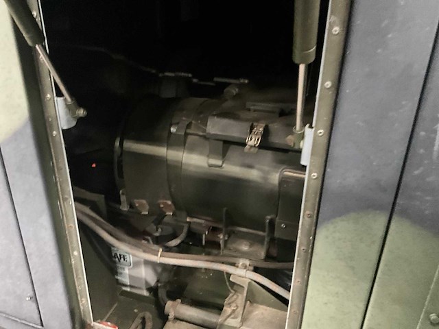 1983 dynaf 88005d noodstroomaggregaat - afbeelding 6 van  6