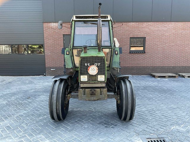 1983 fendt 308 ls oldtimer tractor - afbeelding 12 van  17