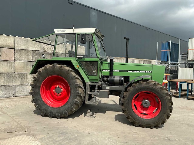 1983 fendt favorit 610lsa turbomatik vierwielaangedreven landbouwtractor - afbeelding 5 van  24