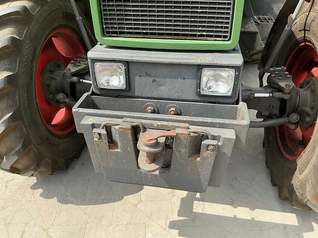 1983 fendt favorit 610lsa turbomatik vierwielaangedreven landbouwtractor - afbeelding 7 van  24