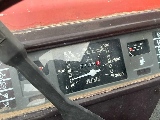 1983 fiat 670 f78 oldtimer tractor - afbeelding 11 van  23