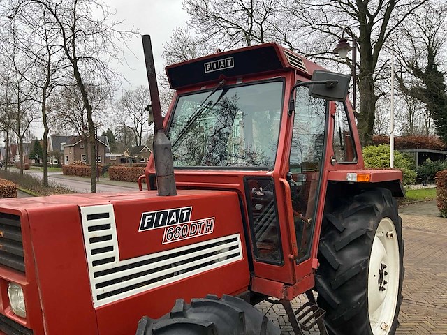 1983 fiatagri 680 dth vierwielaangedreven landbouwtractor - afbeelding 5 van  33