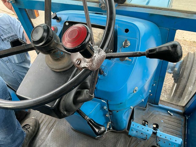 1983 ford 5610 tweewielaangedreven landbouwtractor - afbeelding 11 van  35