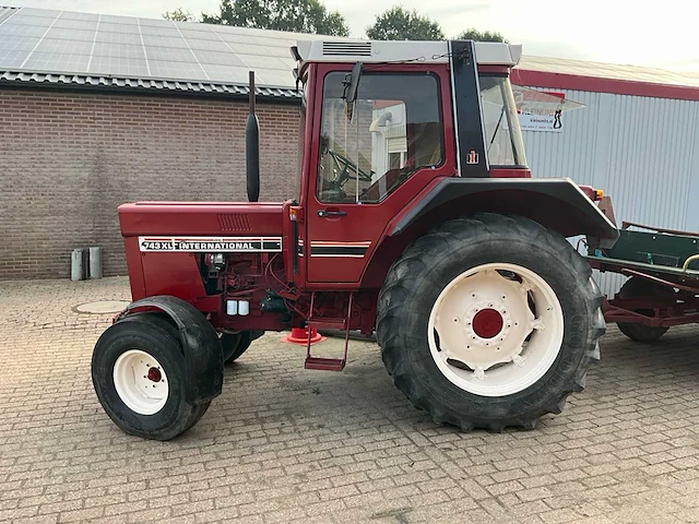 1983 international 743 xl international - afbeelding 12 van  17
