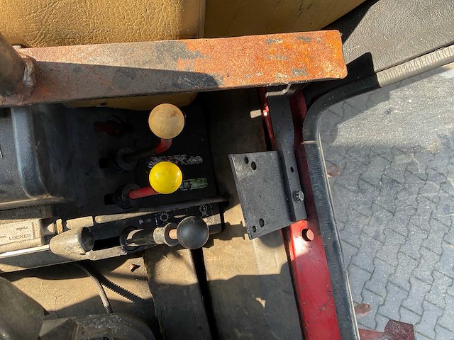 1983 international 956xl-h tweewielaangedreven landbouwtractor - afbeelding 10 van  26