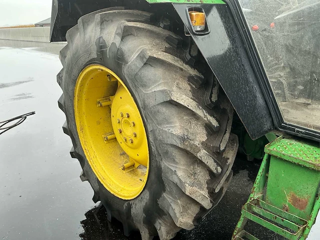 1983 john deere 1640 tweewielaangedreven landbouwtractor - afbeelding 4 van  24