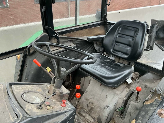 1983 john deere 1640 tweewielaangedreven landbouwtractor - afbeelding 9 van  24