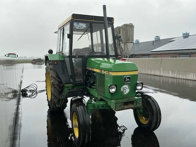 1983 john deere 1640 tweewielaangedreven landbouwtractor - afbeelding 18 van  24