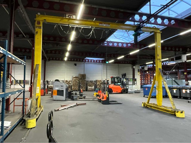 1983 kms / demag portaalkraan - afbeelding 7 van  13