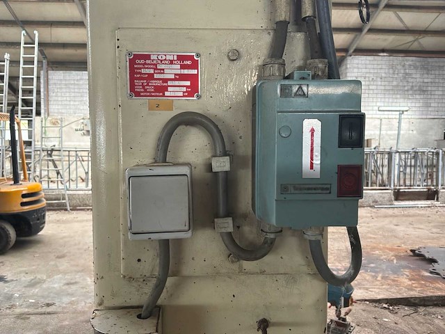 1983 koni 3572 hefbrug - afbeelding 5 van  8