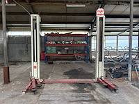 1983 koni 3572 hefbrug - afbeelding 2 van  8