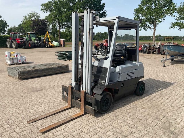 1983 linde h25g vorkheftruck - afbeelding 1 van  15