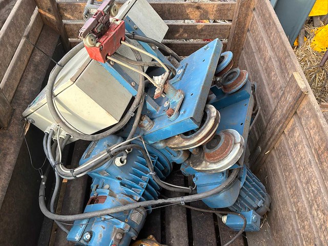 1983 mannesmann demag kettingtakel - afbeelding 1 van  7