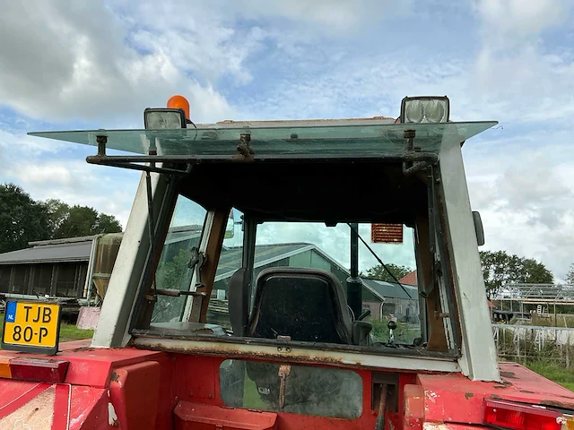 1983 massey ferguson 675 tweewielaangedreven landbouwtractor - afbeelding 16 van  26