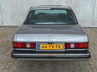 1983 mercedes-benz 300 cd personenauto - afbeelding 7 van  34