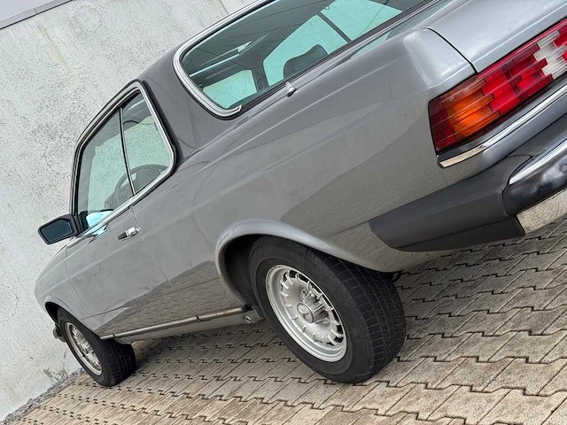 1983 mercedes-benz 300 cd personenauto - afbeelding 10 van  34