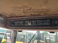 1983 mf 2640 vierwielaangedreven landbouwtractor - afbeelding 28 van  30