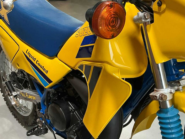 1983 suzuki ts 80x motorfiets - afbeelding 3 van  9