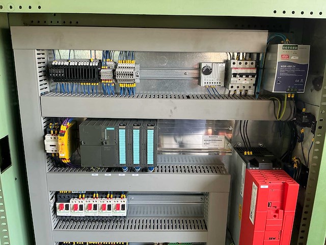 1983 tos varnsdorf w9a cnc-horizontale kotter- en freesmachine - afbeelding 27 van  55