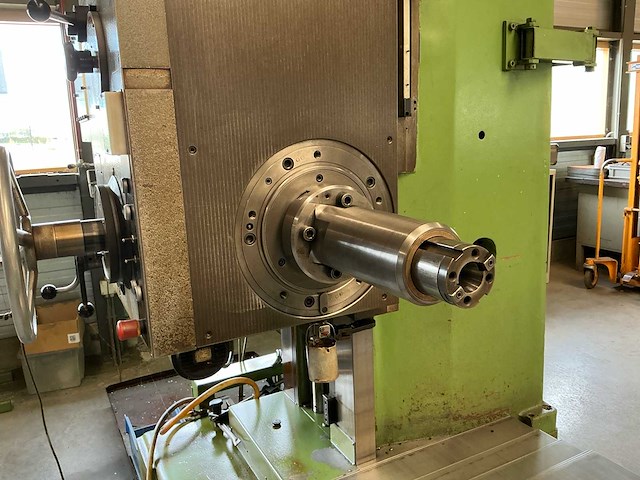 1983 tos varnsdorf w9a cnc-horizontale kotter- en freesmachine - afbeelding 31 van  55