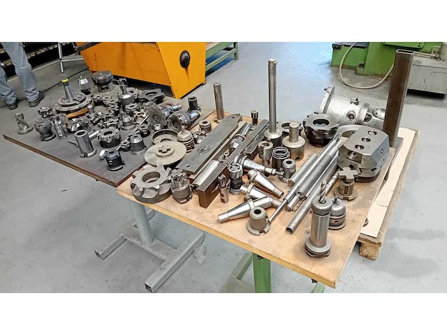 1983 tos varnsdorf w9a cnc-horizontale kotter- en freesmachine - afbeelding 21 van  32