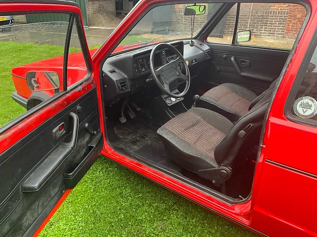 1983 volkswagen golf mk1 1.6 gtd oldtimer - afbeelding 5 van  33
