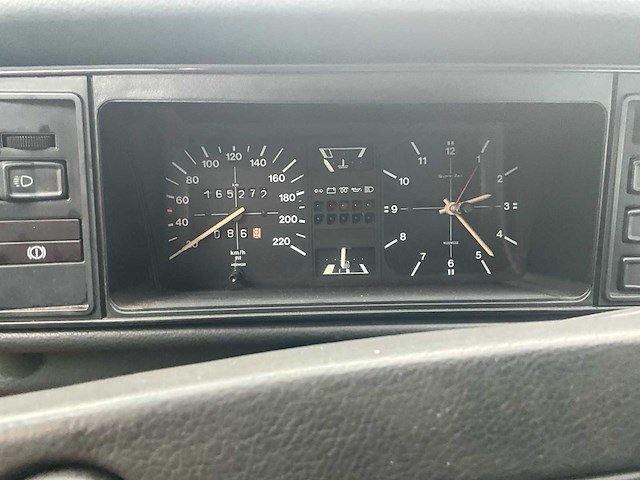 1983 volkswagen golf mk1 1.6 gtd oldtimer - afbeelding 9 van  33