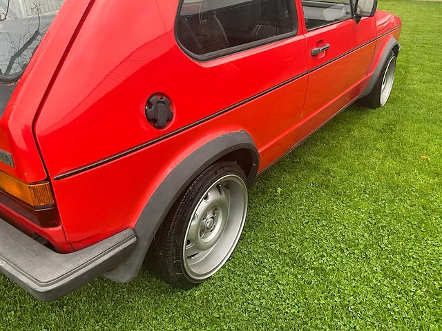 1983 volkswagen golf mk1 1.6 gtd oldtimer - afbeelding 18 van  33
