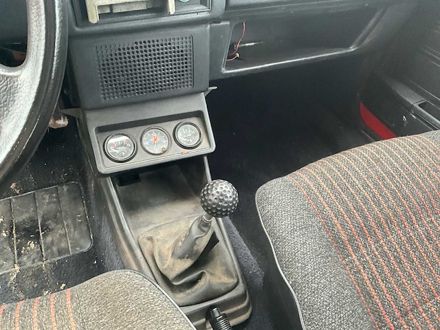 1983 volkswagen golf mk1 1.6 gtd oldtimer - afbeelding 18 van  33