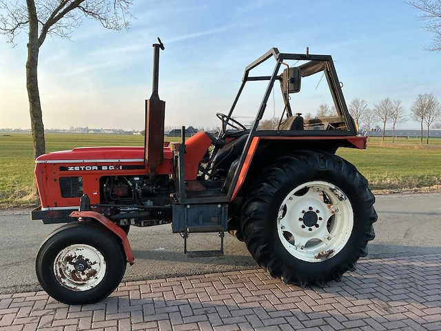 1983 zetor 6011 tweewielaangedreven landbouwtractor - afbeelding 13 van  21