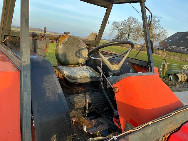 1983 zetor 6011 tweewielaangedreven landbouwtractor - afbeelding 20 van  21