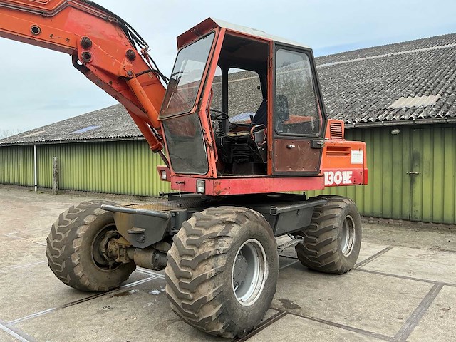 1984 atlas 1301e banden graafmachine - afbeelding 2 van  29